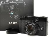 FUJIFILM  X10